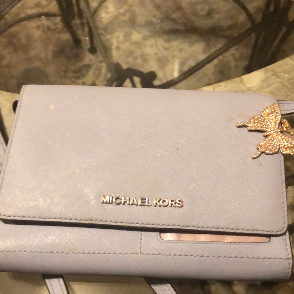 Michael Kors Blue Crossbody Bag with Sleek Design